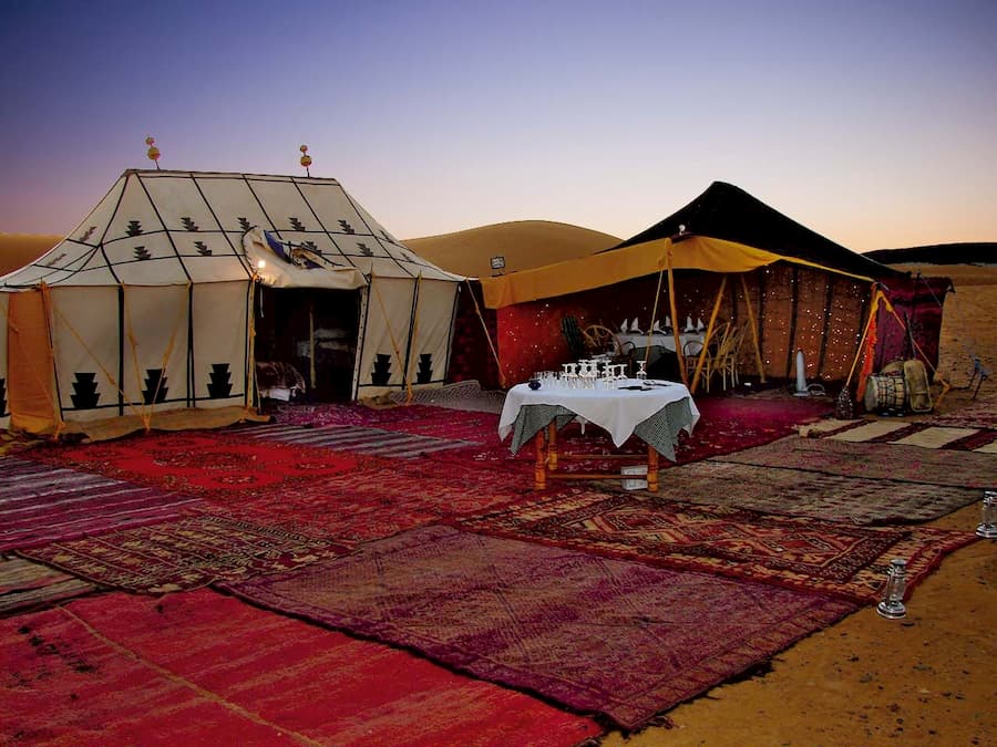 Tiendas Beduinas en el Desierto de Dubái
